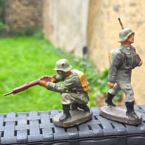 Militär soldaten figuren - 2x,